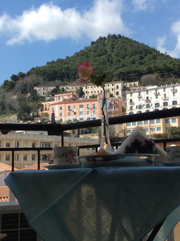 Residenza Guarna Apartment ซาแลร์โน ภายนอก รูปภาพ